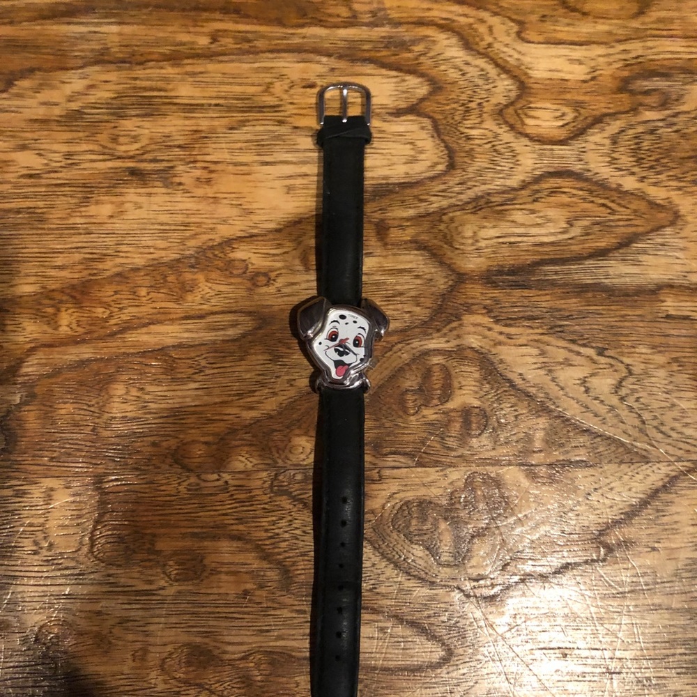 Disney 101 Dalmatians watch. Black leather band. - Picture 2 of 3